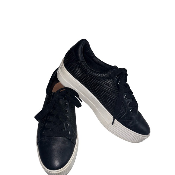 Halogen Shoes - HALOGEN Black Leather Textured Platform Lace-up Sneakers Size 6.5